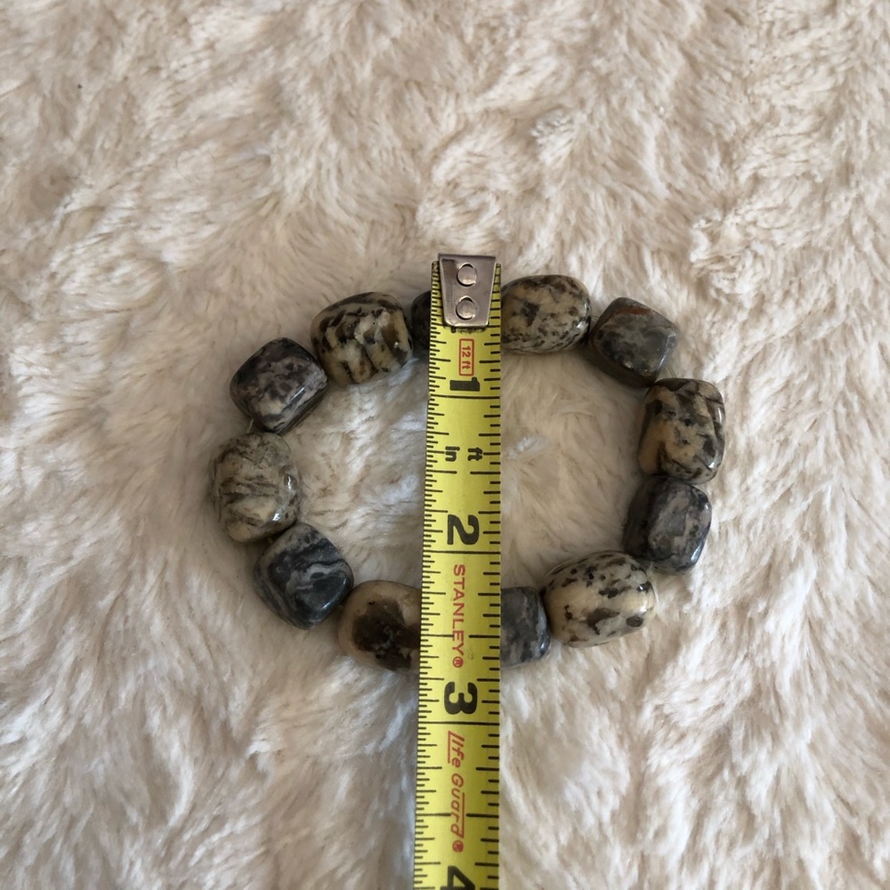Beautiful stretch multi-stone bracelet - Picture 5 of 8